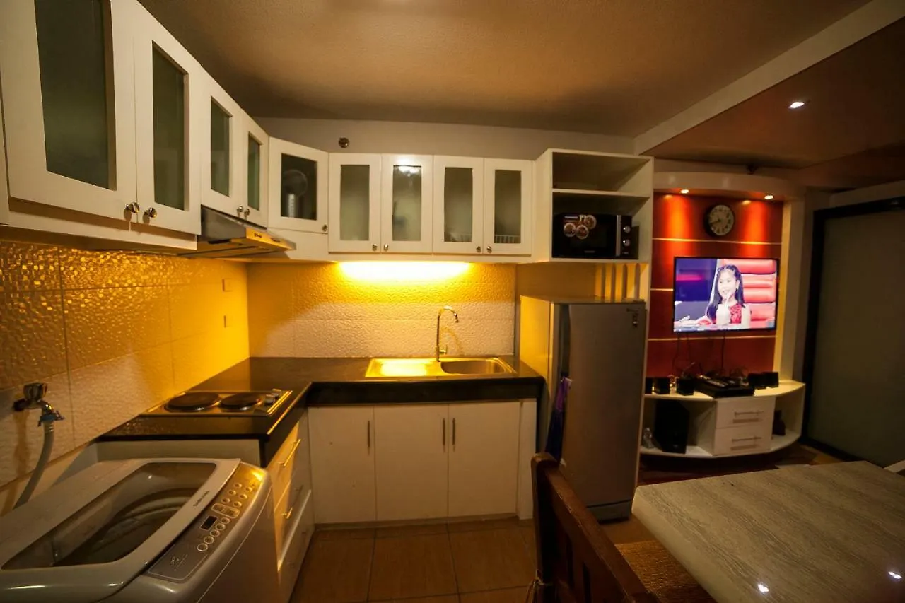 One Oasis Cozy Condo Beside Sm Ecoland Davao City